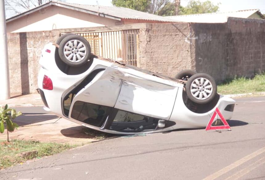 As vítimas seguiam de carro quando invadiram a preferencial / Berlim Caldeirão