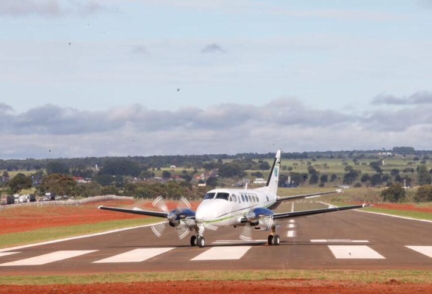 Foto da capa: Saul Schramm (Aeródromo de Inocência)