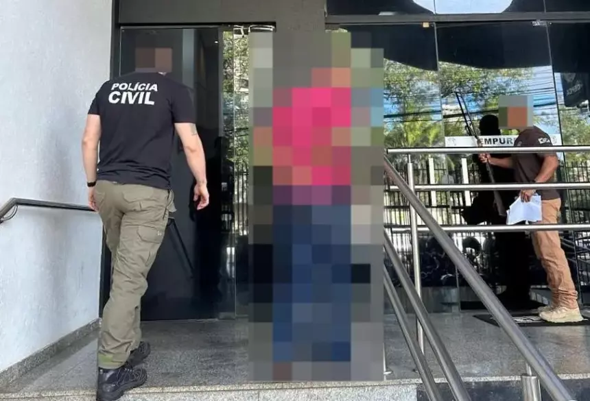 Líder religioso de 63 anos foi preso. (Foto: Polícia Civil)