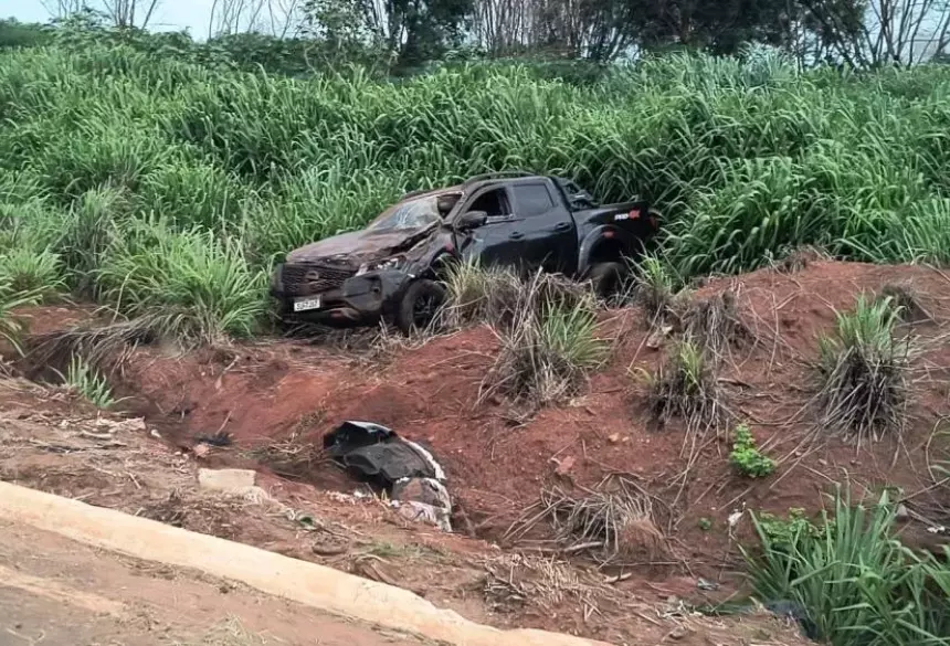 Motorista ficou levemente ferido - Foto: Elisan Ramos | Cenário MS