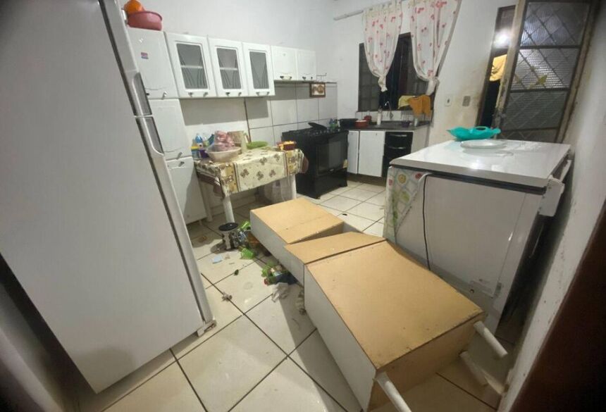 Idosa de 71 anos tem braço fraturado ao ser agredida pelo próprio filho em Maracaju / Diário de Rio Brilhante