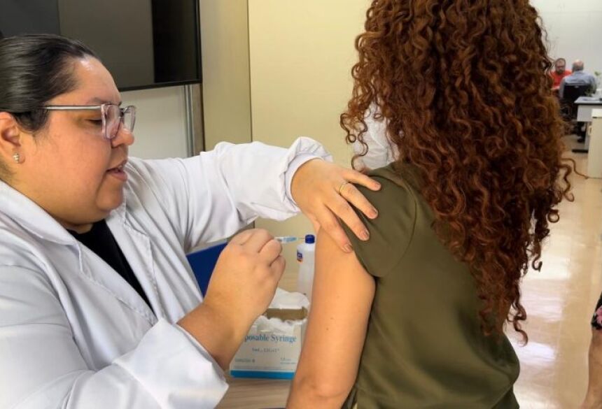 VACINA - Fotos: Divulgação SES