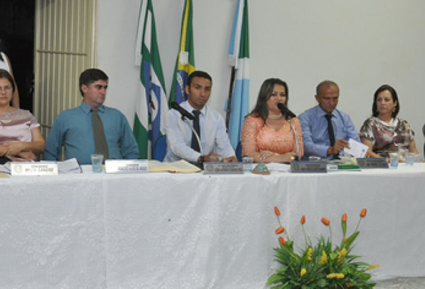 Vereadores da Câmara de Jateí aprovaram projeto na última sessão (Foto: Rogério Sanches / Fátima News)