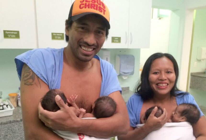 Odair e Denir ficam com as filhas na maternidade Cândido Mariano (Foto: Cláudia Gaigher/ TV Morena)