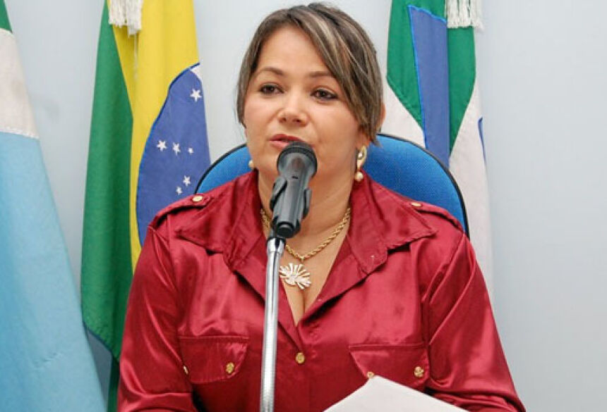 Presidenta vereadora Rose Mônica. Foto Adauto Dias/Glória News