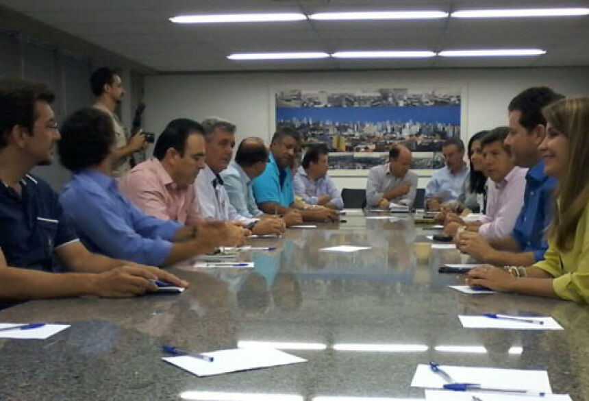 Reunião ocorreu na manhã desta terça-feira (Foto: Jéssica Benitez - Correio do Estado)