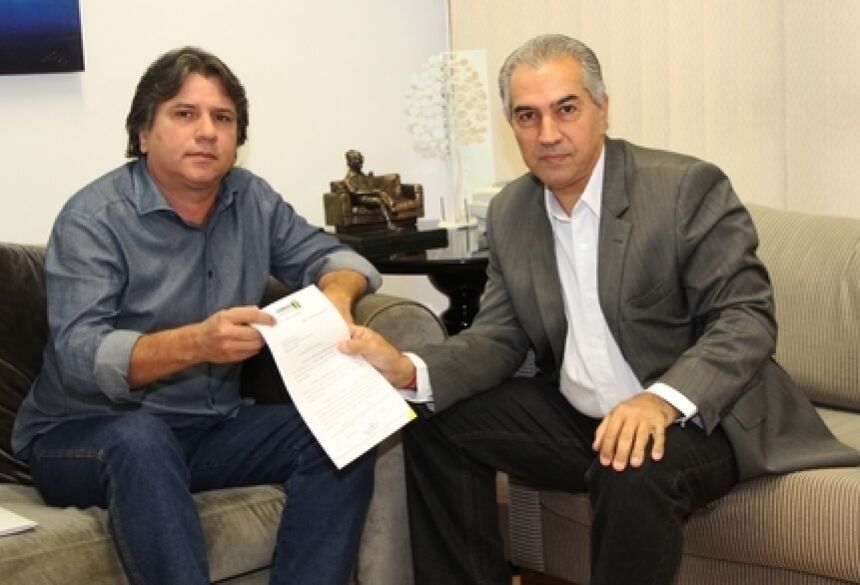 Caravina durante reunião com o governador - Foto: Edson Ribeiro