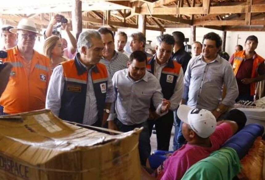 Governador visita famílias em abrigos de Aquidauana. (Fotos: Cleber Gellio)