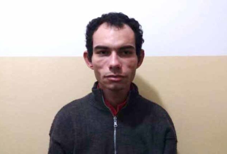 Homem foi preso ao tentar furtar residência - Crédito: Osvaldo Duarte
