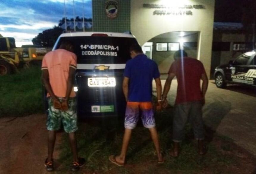 Trio preso pela PM de Deodápolis