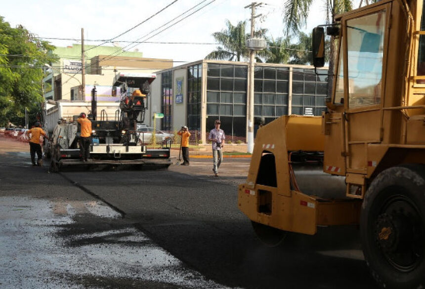 Com investimentos de R$ 22 mi, principais avenidas são recapeadas e uma já está concluída