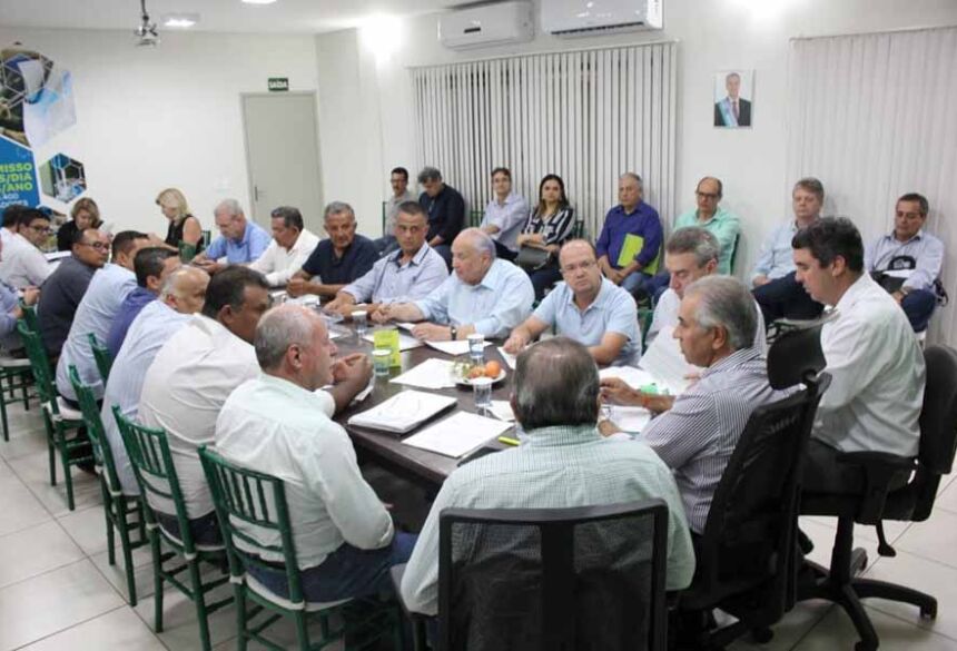 Barbosinha pede a conclusão rápida da 1ª fase Hospital Regional de Dourados e garantia de recursos para a 2ª fase