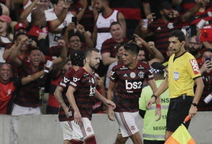 O Flamengo não poderá ser campeão brasileiro no domingo - Foto: Antonio Scorza