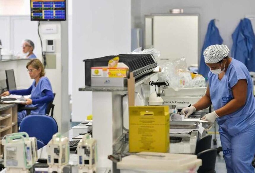Profissionais vão atuar em hospitais regionais do estado para combater a Covid-19 — Foto: Secom/MT