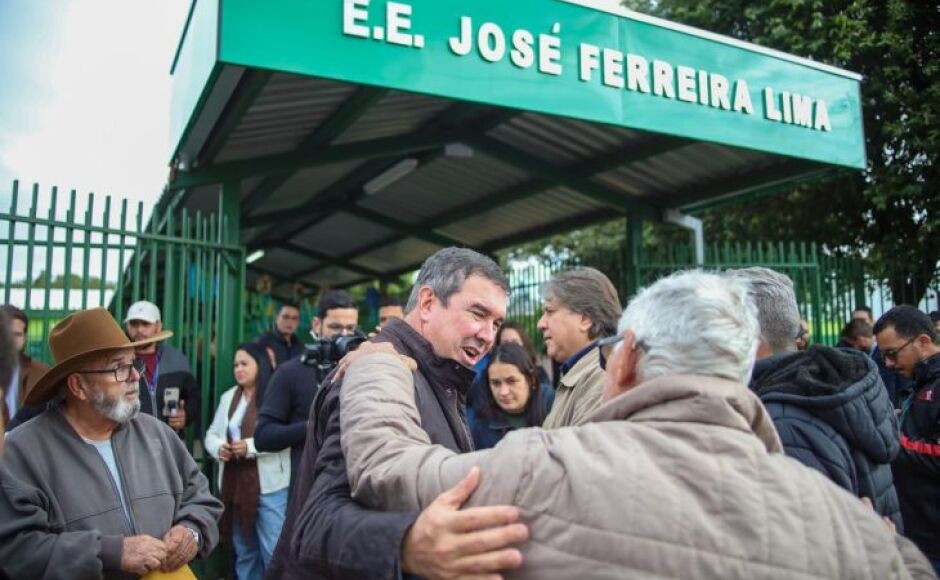 Escola, habitações e pavimentação: Governo investe mais de R$ 111 milhões em Santa Rita do Pardo