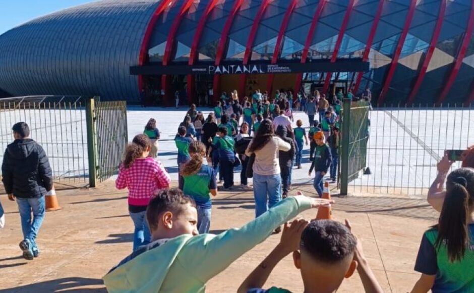 Encantamento marca visita de estudantes de Vicentina ao Bioparque Pantanal