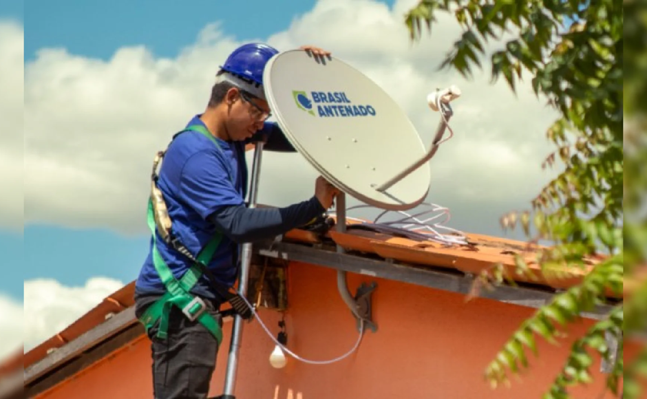 Moradores de 4 municípios de MS têm até 13 de junho para pedir parabólica digital gratuita