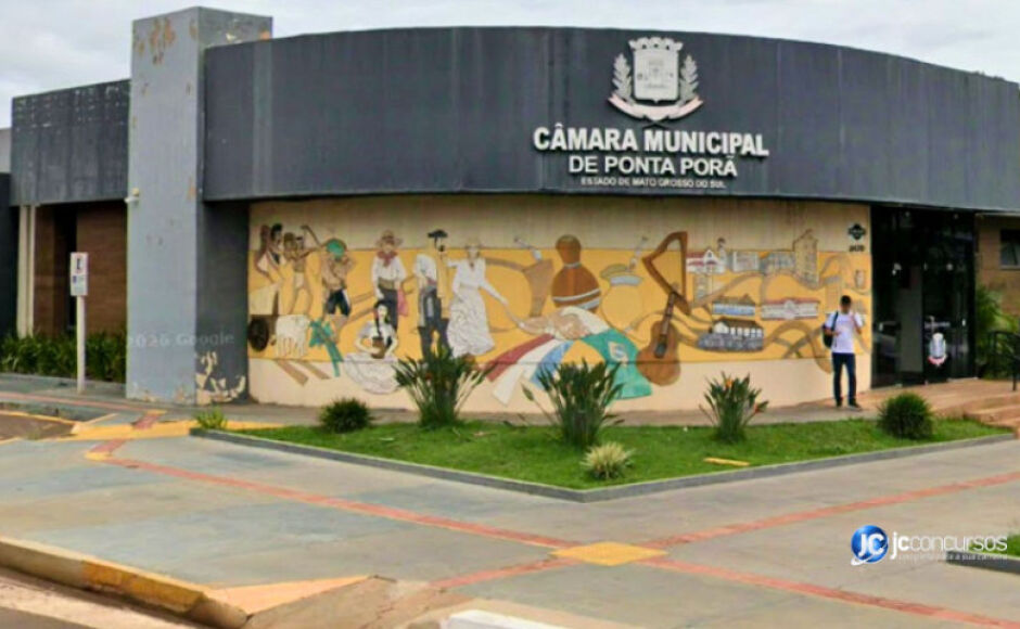 Câmara de Ponta Porã abre concurso com salários de até R$ 8 mil