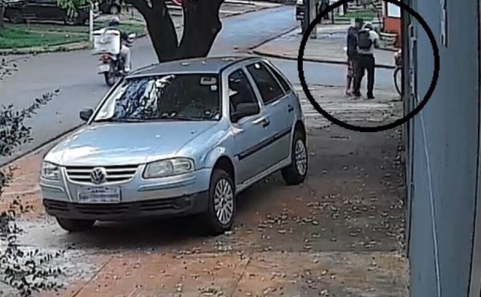Homem é esfaqueado após dicussão e morre no Hospital da Vida