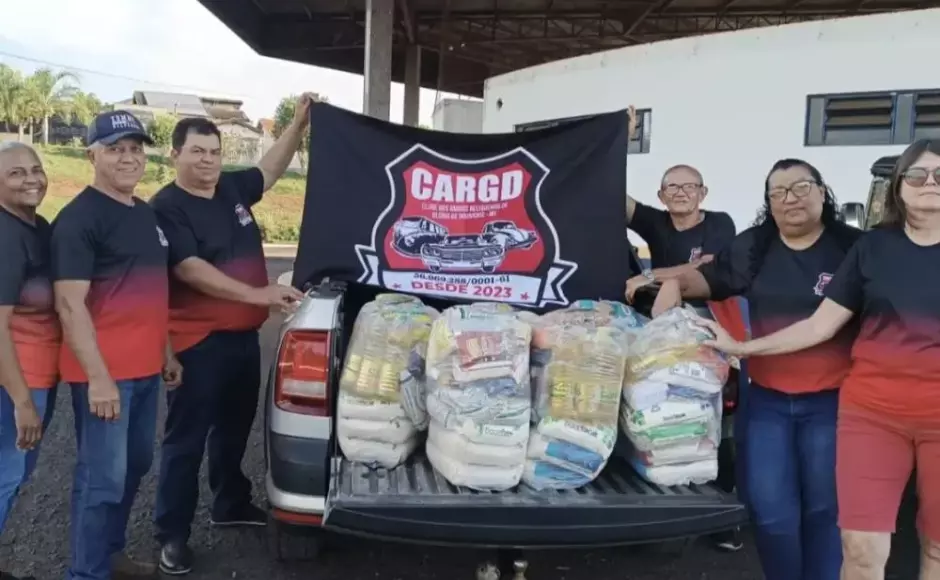 CARGD realiza ação social e entrega 7 cestas básicas para famílias carentes de Glória de Dourados