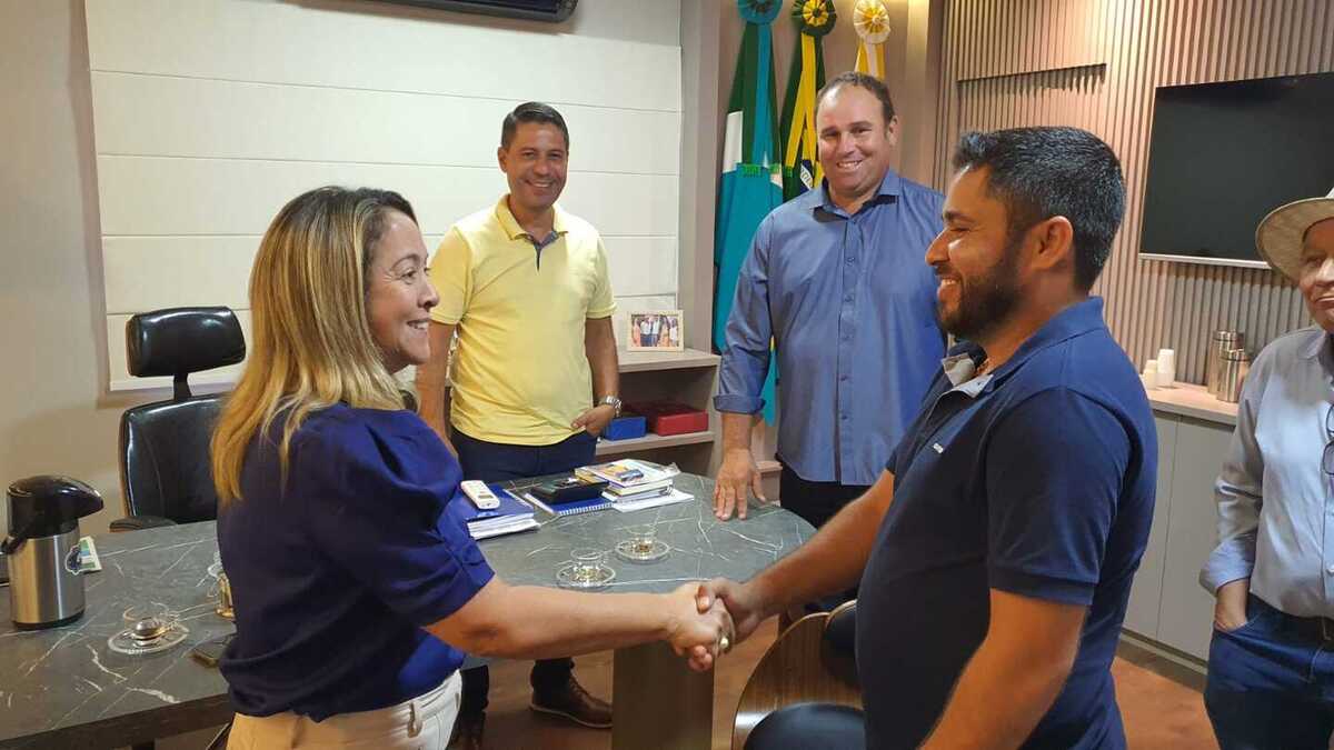 Vicentina Recebe R$ 50 Mil em Recursos para Saúde Graças a Emenda do Vereador Claudinho!