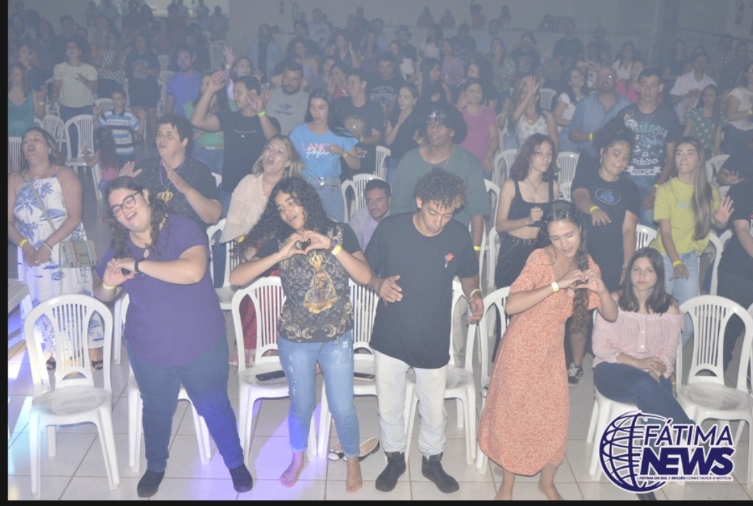Platéio do show do cantor Diego Fernandes em Fátima do Sul