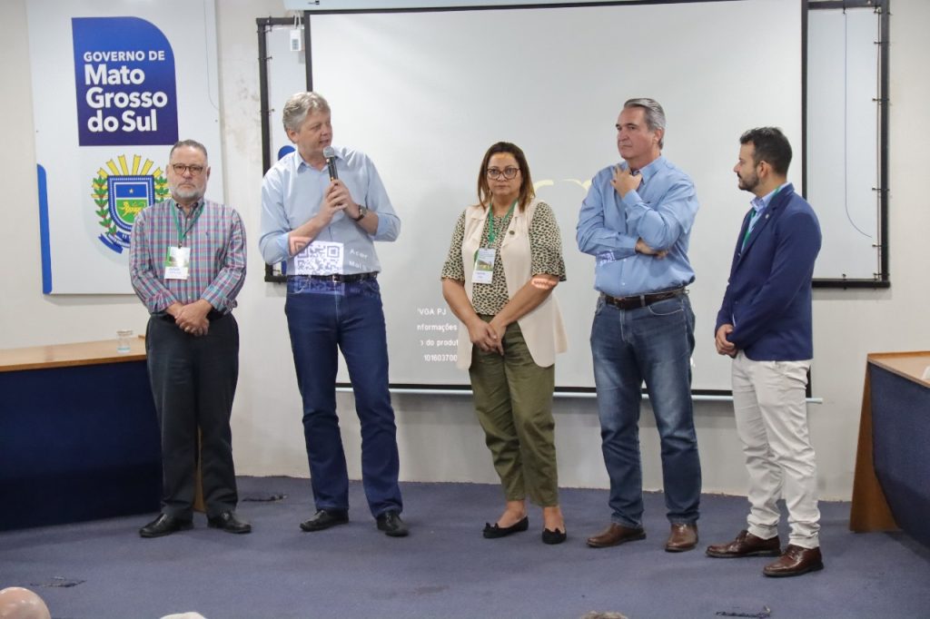 Secretário e superintendentes do Ministerio da Agricultura em MS e Desenvolvimento Agrário durante a apresentação do programa nacional de recuperação