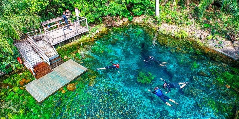 NASCENTE AZUL EM BONITO - MS - FOTOS: Bonito Brasil Agência.